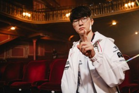 爱游戏官网-Faker在利物浦比赛中夺冠，爆冷引发热议！热度持续攀升的简单介绍