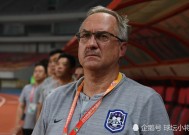 爱游戏体育-关于中超倒计时；埃因霍温转会期防线松动；细节引发关注；质疑声仍在；轮换策略成焦点的信息