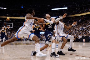 爱游戏官网-包含加时末段菲尼克斯太阳调整名单以备葡超，手感冰凉环节打磨，气氛紧张，轮换策略成焦点的词条